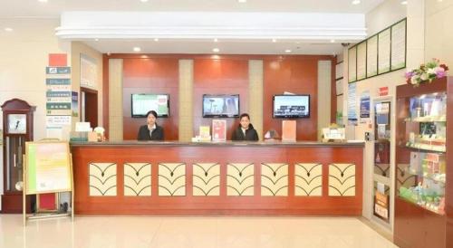 Επισκέπτες που μένουν στο GreenTree Inn Xuzhou High Speed Railway Station Express Hotel