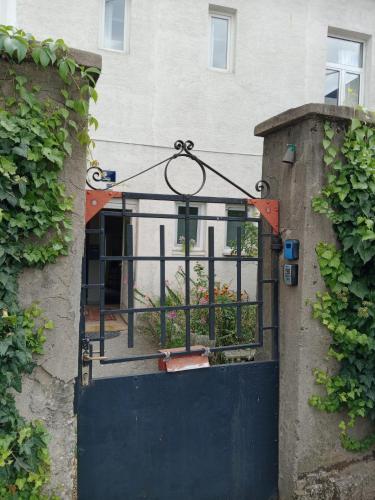 ZAGREB Main Station Budget Apartment