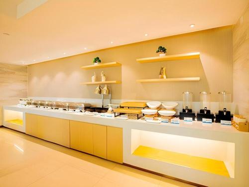 Cucina o angolo cottura di City Comfort Inn Nanning Railway Station