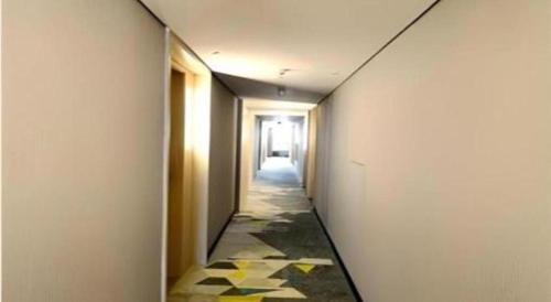 Galeriebild der Unterkunft Echarm Hotel Beihai Railway Station in Beihai