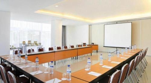 Бизнес-центр и/или конференц-зал в Amaris Hotel Pakuan Bogor