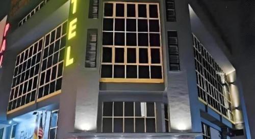 Το κτήριο όπου στεγάζεται  το ξενοδοχείο