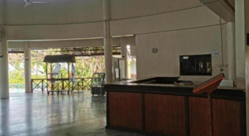 Фотография из галереи OYO 89972 Borneo Paradise Beach Hotel в Кота-Кинабалу