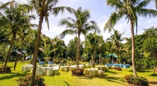 Zahrada ubytování OYO 1080 Kanyapa Resort Kaeng Krachan