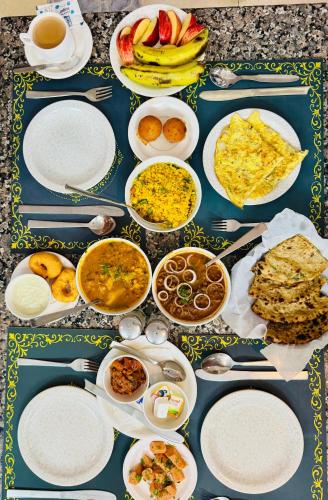 Đồ ăn tại/gần resort