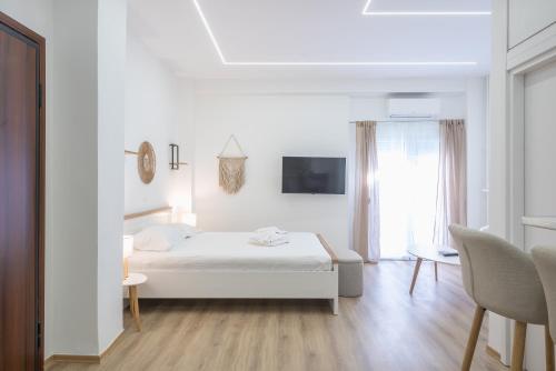 Ble Elia Monastiraki Suite