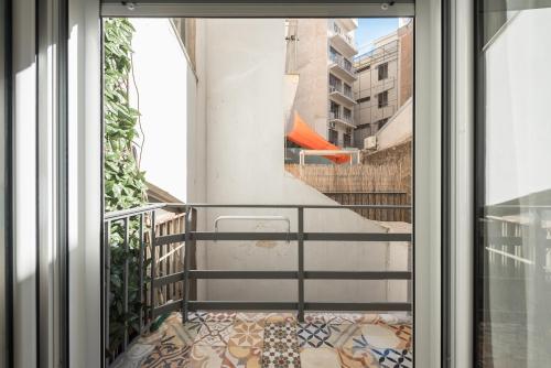Ble Elia Monastiraki Suite
