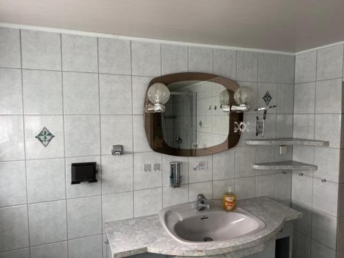 Ένα μπάνιο στο Hagemann Querfurter Straße 13