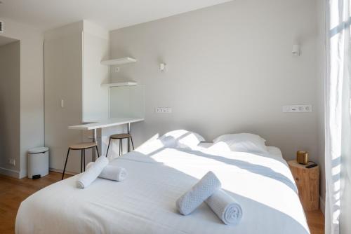Foto Stylish 2 Bedroom Apartment in Paris 3