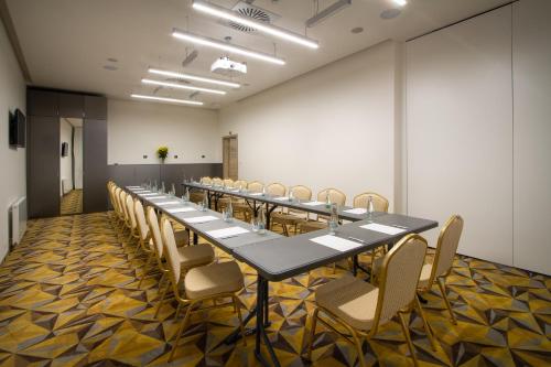 Espace de conférence ou salle de réunion dans l'établissement Hotel Essence
