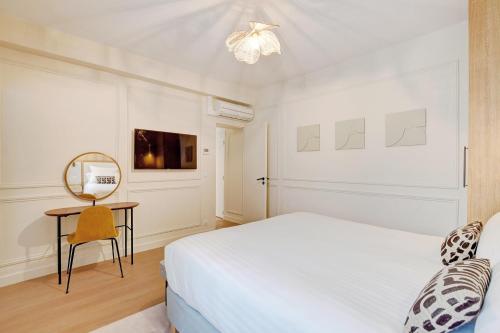 Pick A Flat's Apartment in Montorgueil - Rue Saint Sauveur