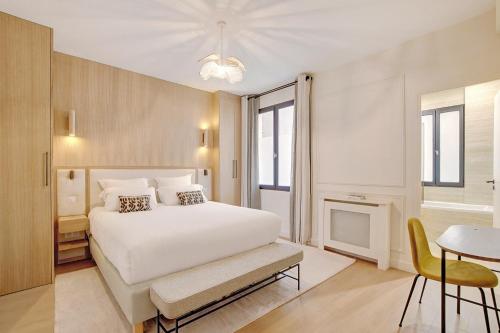 Pick A Flat's Apartment in Montorgueil - Rue Saint Sauveur