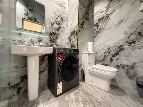 Bany a Modern Spaces 6