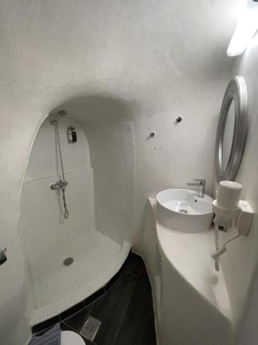 Un baño de Vogue Suites