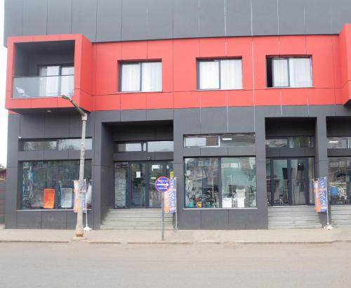 Afbeelding uit fotogalerij van Nour apartments in São Tomé