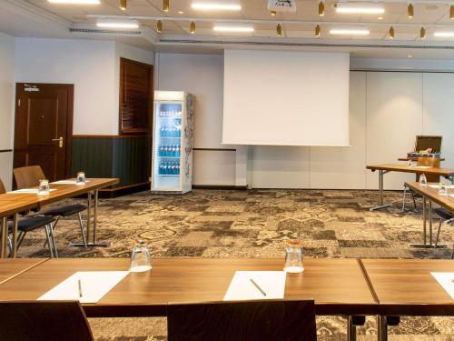 Mercure Hotel Frankfurt Airport Langenにあるビジネスエリアまたは会議室