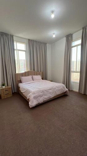 Khalifa A Home Stay Suite Room