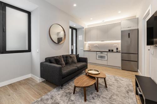 Waou Essence III La Latina