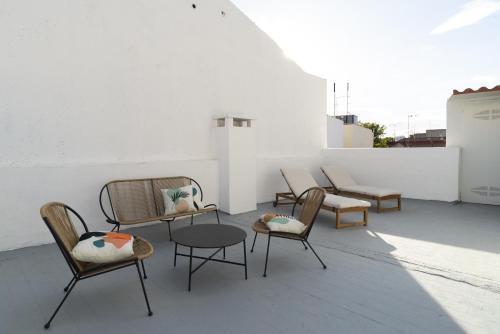 Waou Terrace House