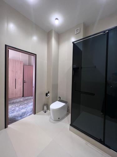 Un baño de MILANIUM hotel