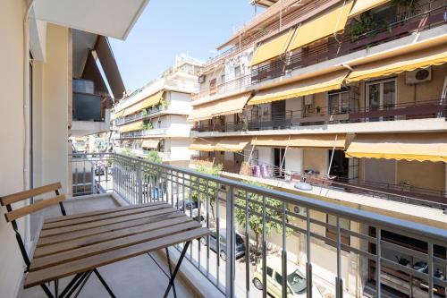 1BR Stylish Apt Near Metro, 15' From Acropolis