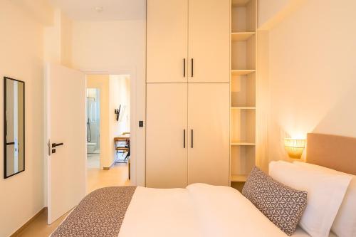 1BR Stylish Apt Near Metro, 15' From Acropolis