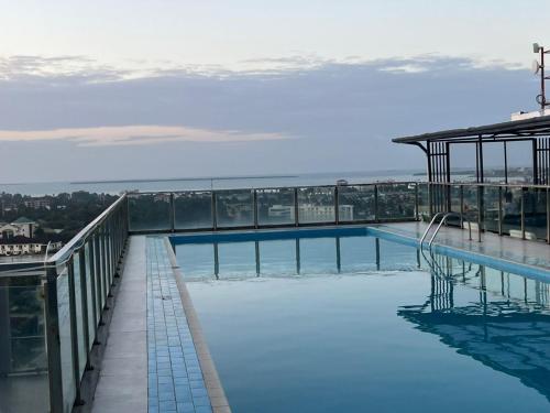 Bazén v ubytování Star sea hotel nebo v jeho okolí