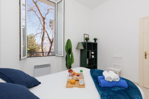 BnGo I Saphyr Suite I 6 pax, center