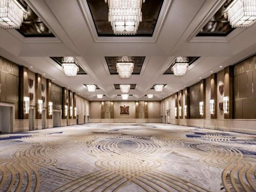 Фотография из галереи Fairmont Royal York Hotel в Торонто