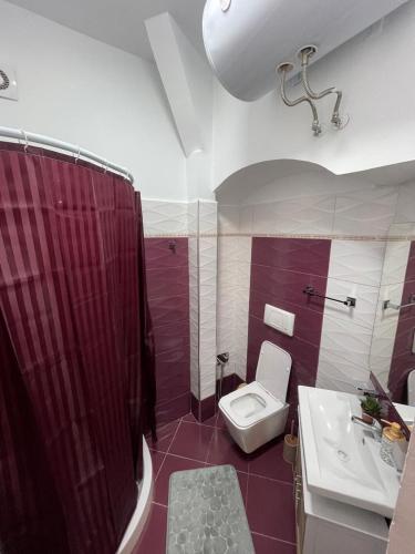 Ένα μπάνιο στο Fictus Stay