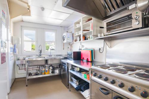 Kuchyň nebo kuchyňský kout v ubytování The Roseland Centre