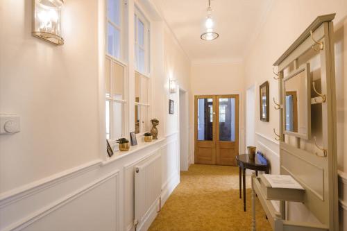 3 St Thomas's House photo 4