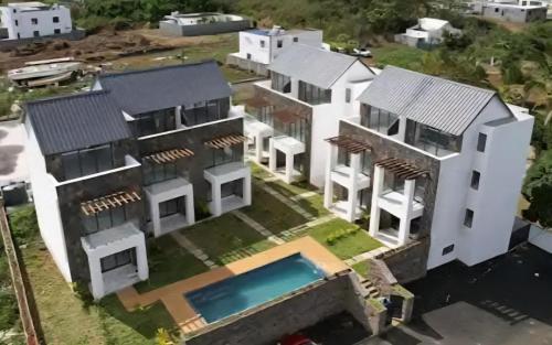 Studio Furnished - 1Bed - Pool - Beach - Grand Bay