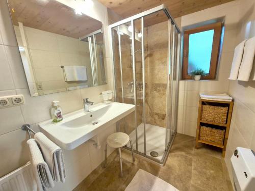 Wörglerhof's Hüttenapartments mit Kachelofen Farm Stay