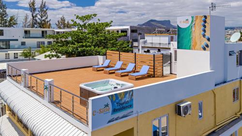 C-side Studios - newly fully renovated beachfront residence with rooftop jacuzzi