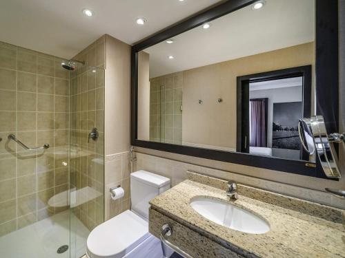 Ένα μπάνιο στο Novotel SP Jardins
