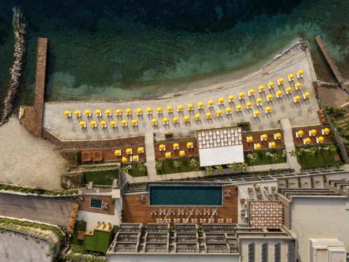 Πισίνα στο ή κοντά στο The Bodrum Hotel Yalıkavak - MGallery Collection
