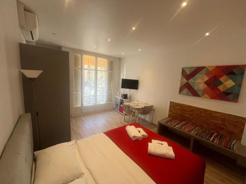 Red studio Buffa