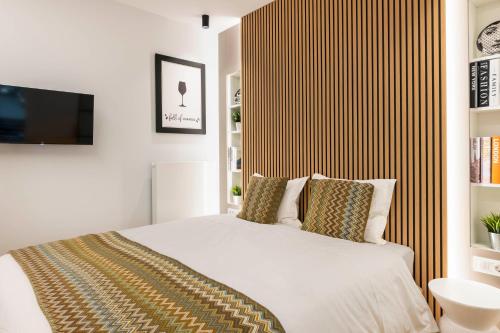 Voukourestiou Grand Residence 56