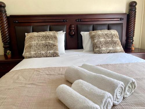 Comfortable one-bedroom retreat in central New Chadcombe - 2319