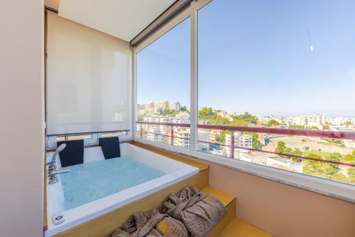 Marina Luxury Jacuzzi Suites by PS