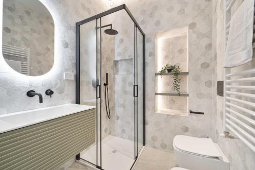 Central Design Apartment - 10 min to Duomo