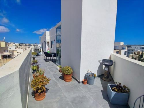 Μπαλκόνι ή βεράντα στο Deluxe Penthouse Charming Location Rooftop Views