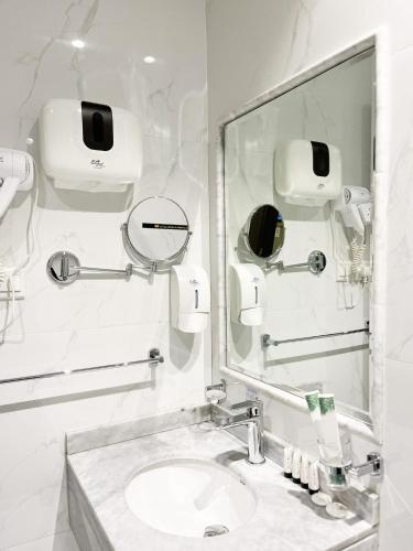 Koupelna v ubytování NARS Plus Al Basateen