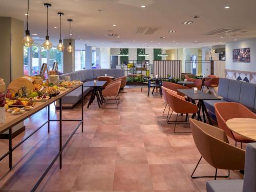 Гостиная зона в Mercure Hotel Köln West