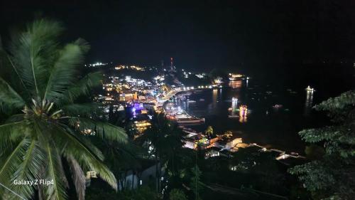 Naturlandskabet i nærheden af lejligheden