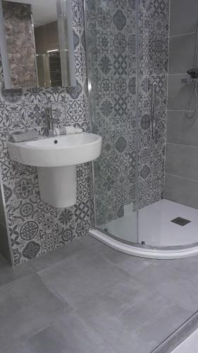 Ένα μπάνιο στο BHotel