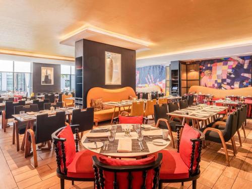 Zona de estar de Movenpick Hotel Abidjan-Accor Group