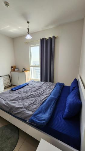 صورة لـ Waterfront apartment with a breathtaking view في الشارقة