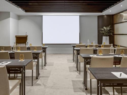 Gallery image of Peppers Waymouth Hotel in Adelaide